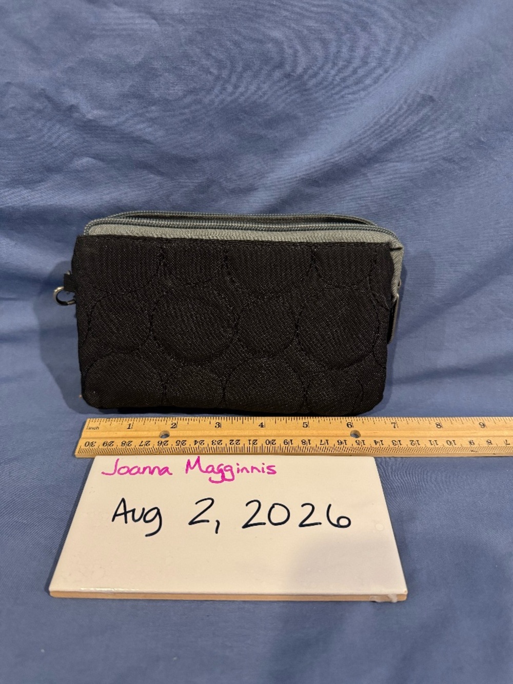 Thirty One Vary You wristlet Black